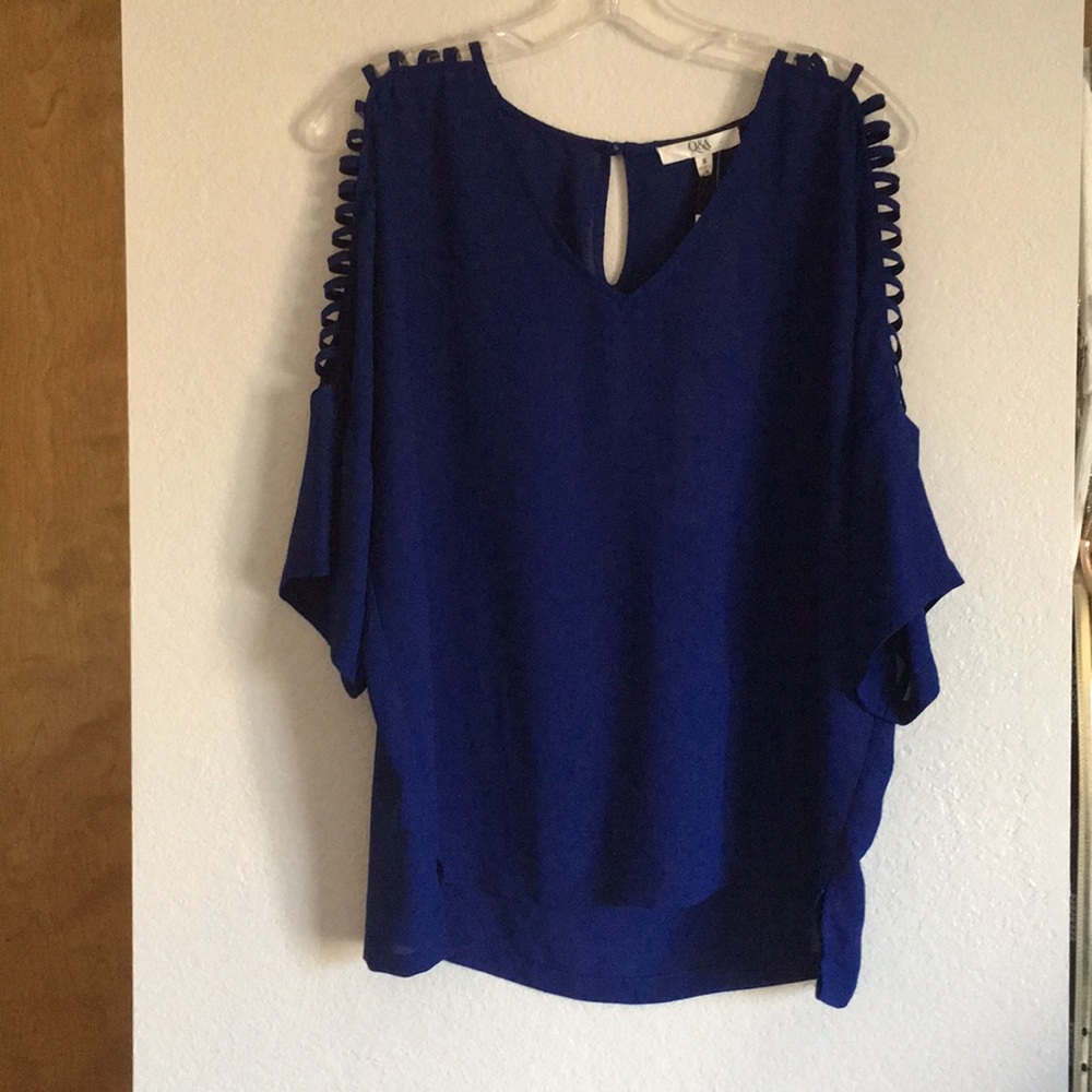Q&A Renata Ladder Trim Blouse